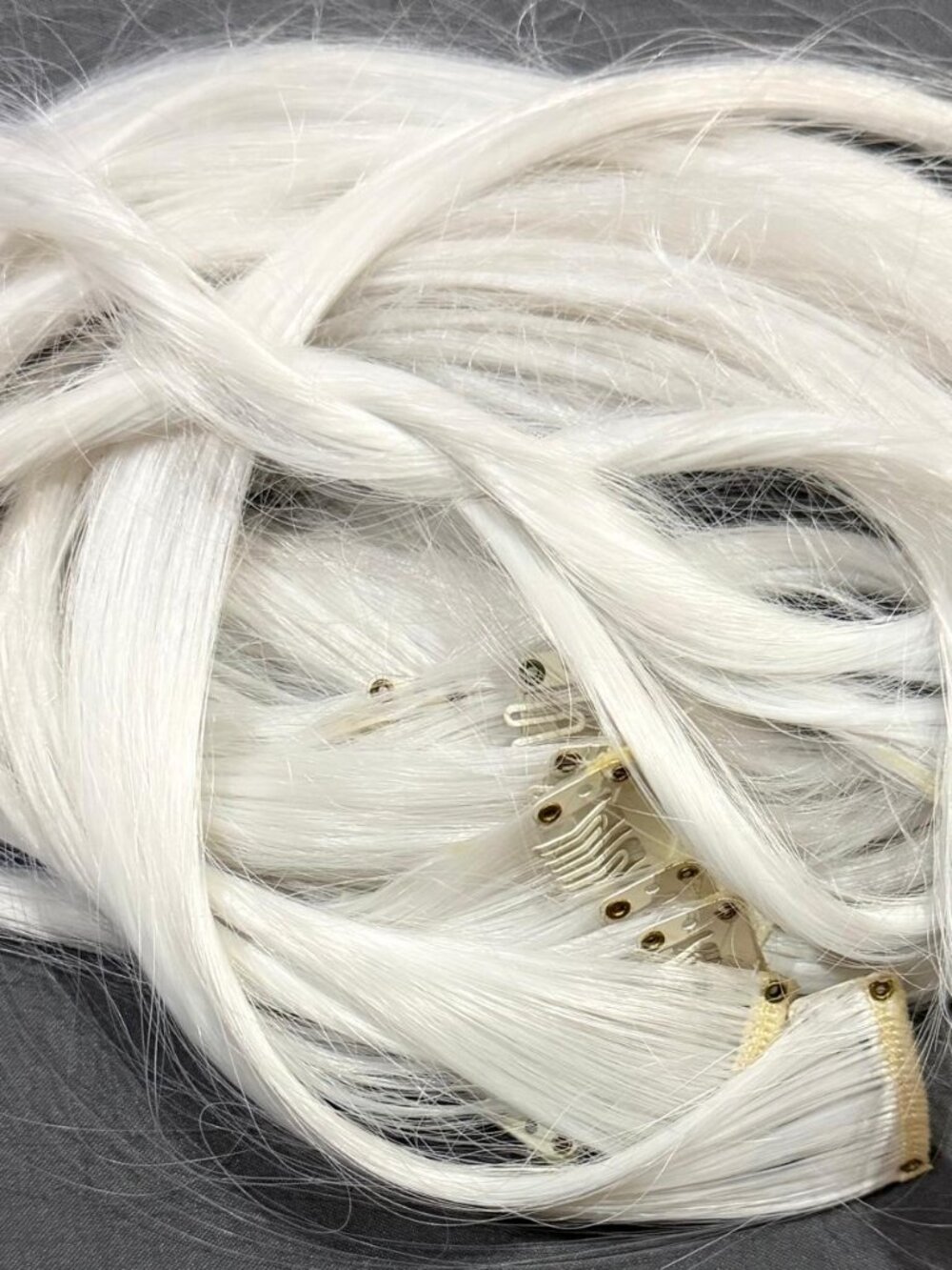 12 Pcs Party Highlights Clip On/In Synthetic Hair Extensions (White)
